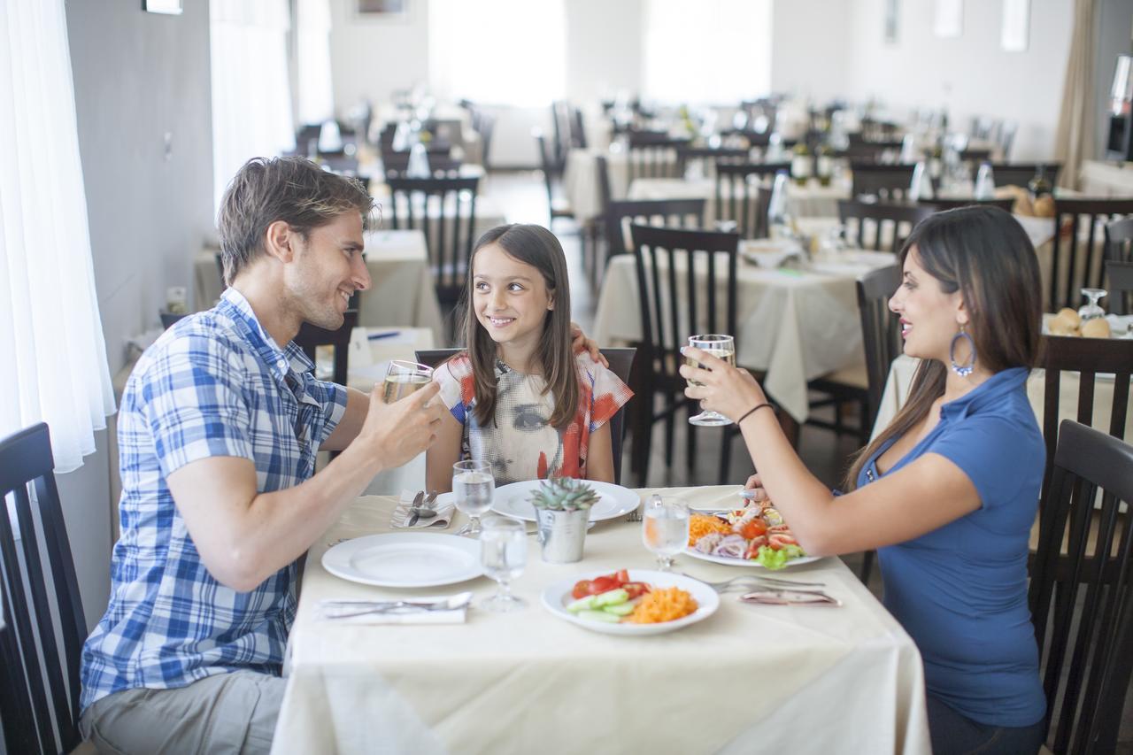 Hotel Aquila Azzurra Rimini Kültér fotó